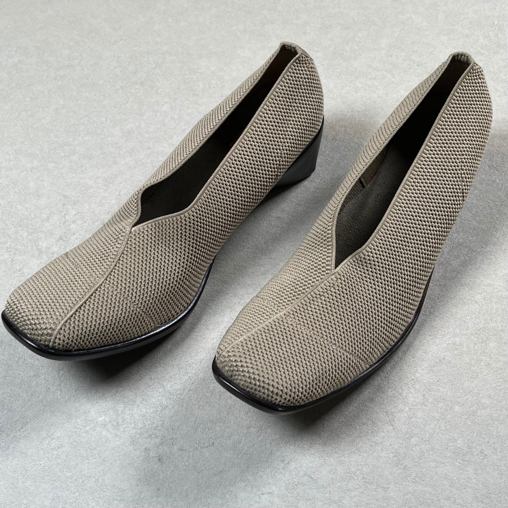 Charleston Shoe Co. Cape Low Pumps Women 10 Taupe Woven Knit Square Toe Comfort - Picture 3 of 14